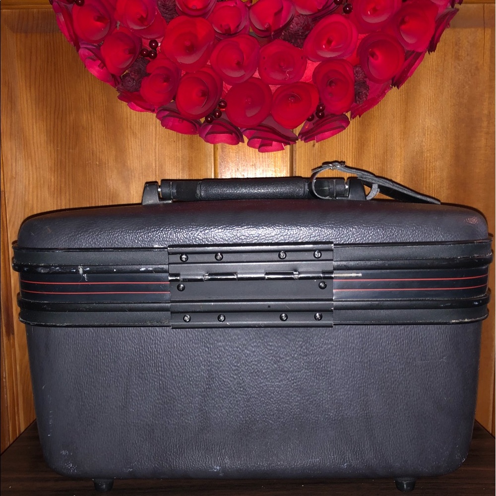 Train Case Black - image 2